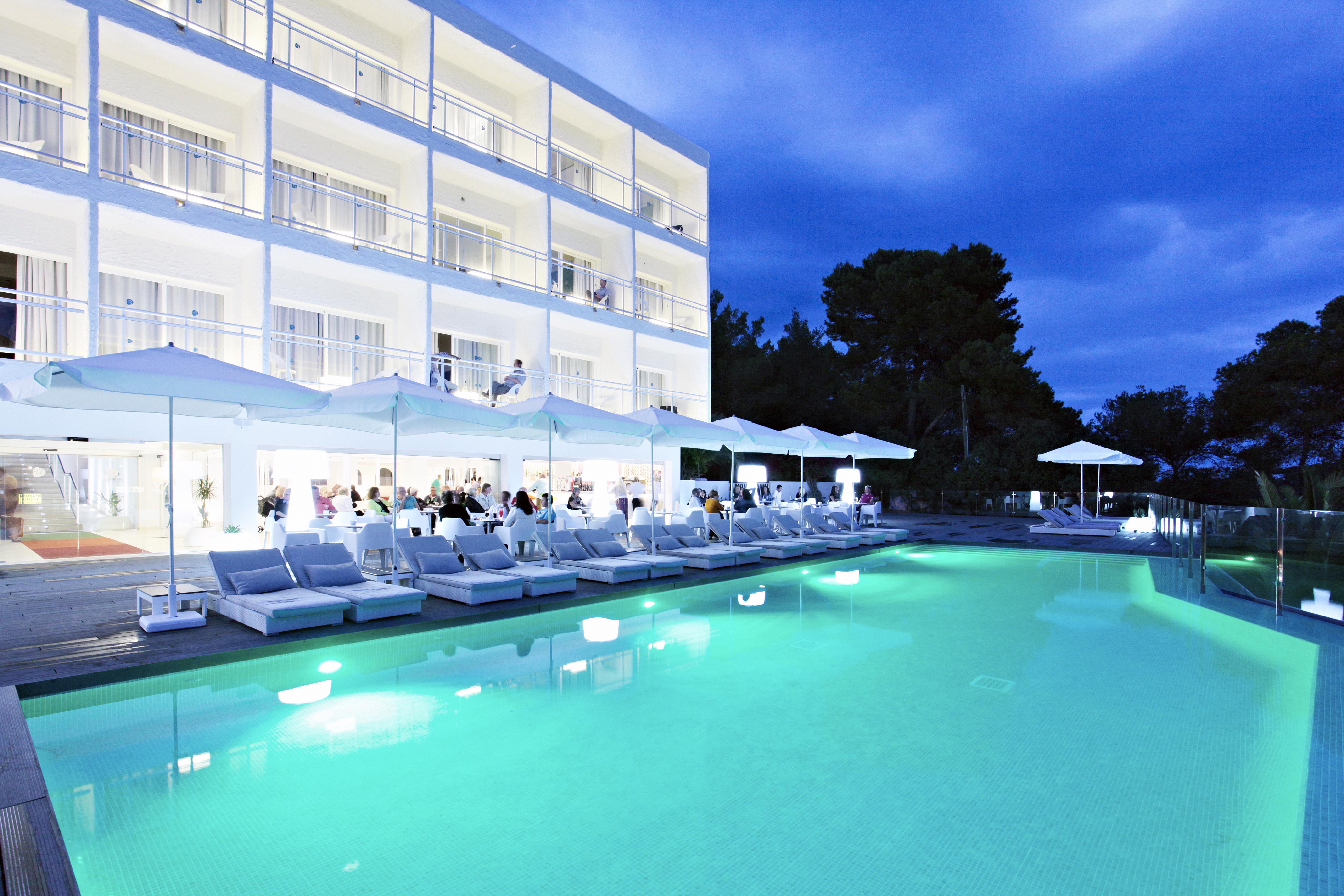 Grupotel Ibiza Beach Resort - Adults Only Portinatx Exteriör bild
